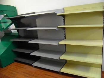 scaffale per snack